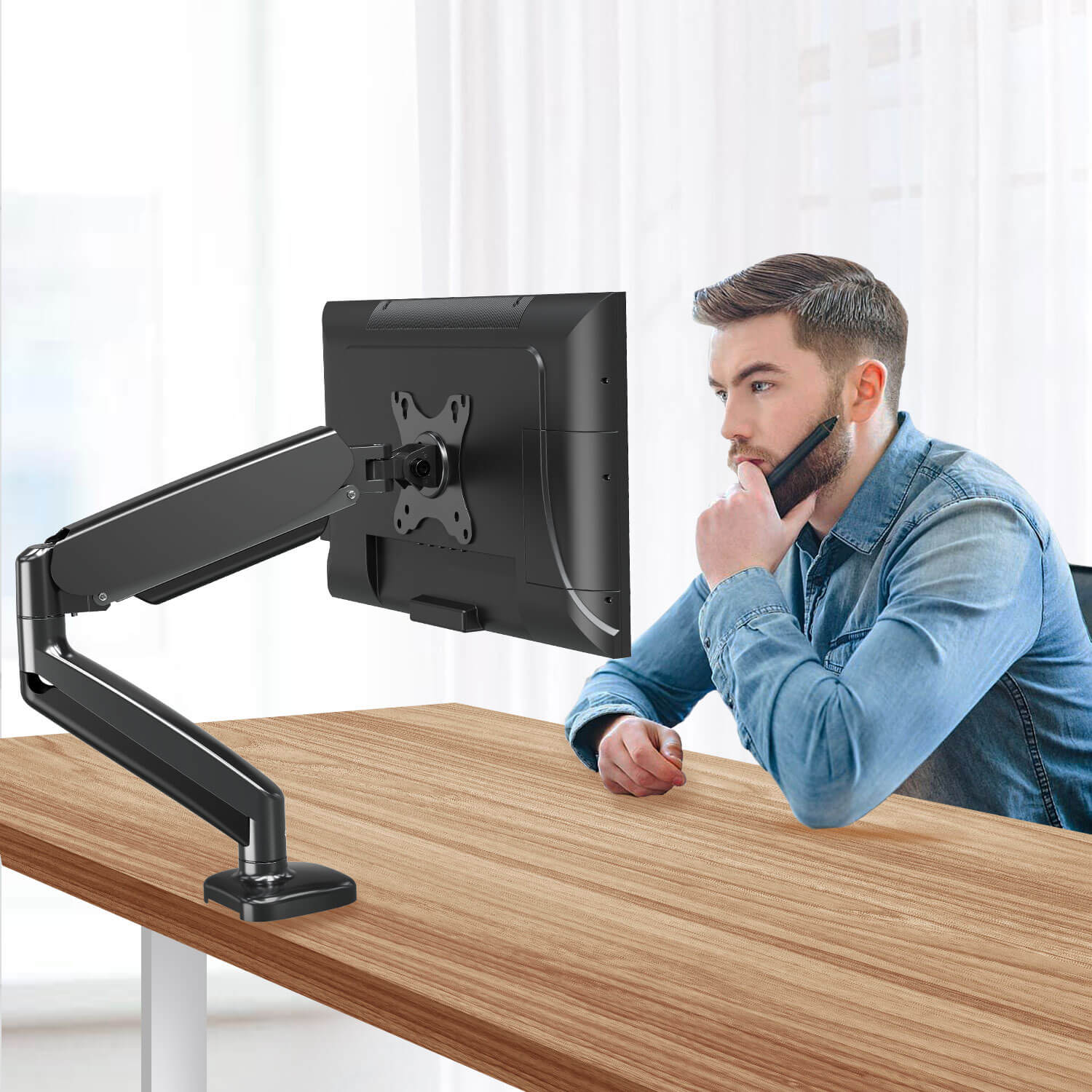 How to Choose a Monitor Arm